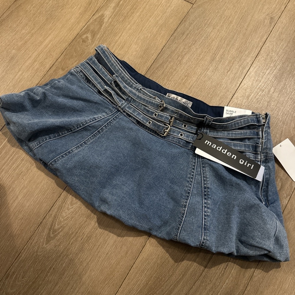 Madden Girl Junior's Denim Blue Jean Bubble Skirt Mini Buckles Lined X-Large NEW